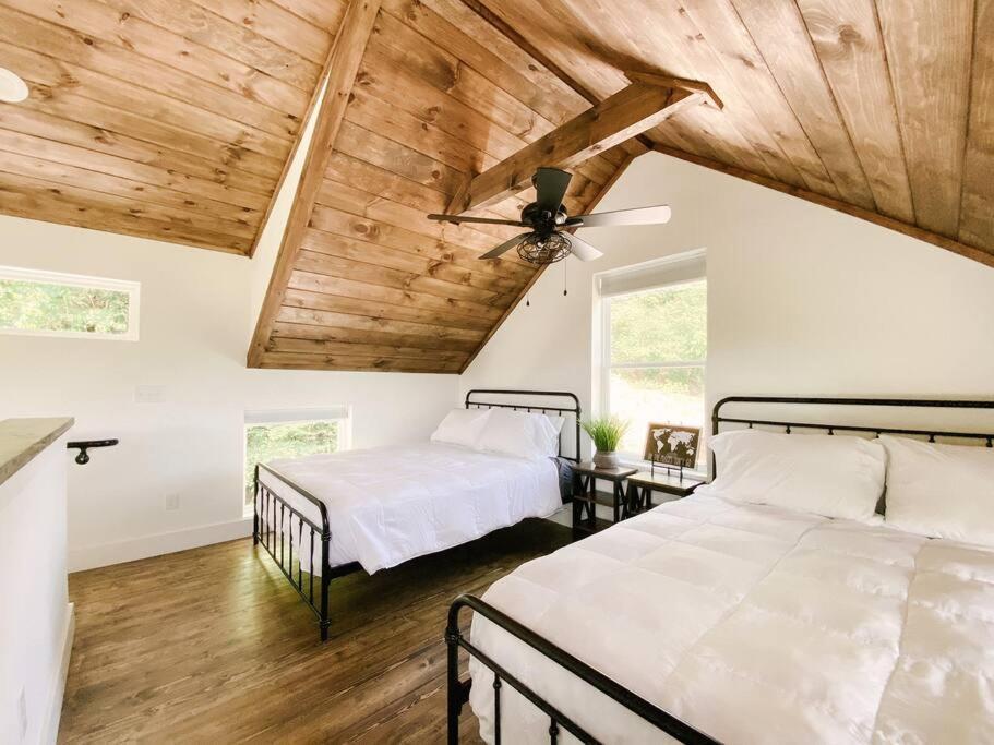 Appartamento Modern Smoky Mountain Tiny House Pigeon Forge Esterno foto